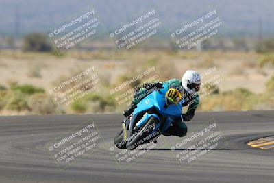 media/Oct-30-2022-CVMA (Sun) [[fb421c3cec]]/Race 11 Amateur Supersport Open/